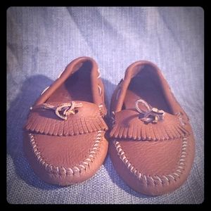 Minnetonka leather moccasin loafers